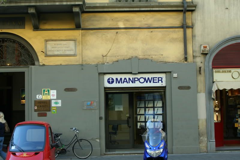 A temp agency in Florence