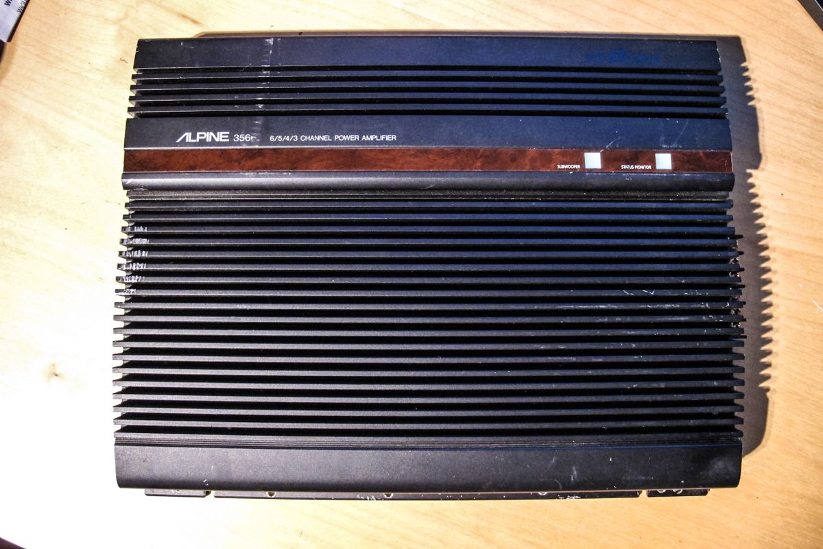 Alpine amplifiers (3 x 90s high end amps) Retro Rides