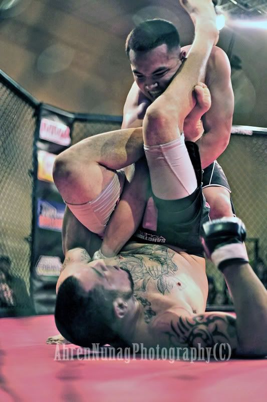 IMAGE: http://i74.photobucket.com/albums/i254/RNBzie/IMG_1799R.jpg