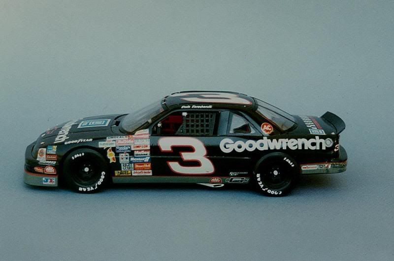 Earnhardt3L.jpg