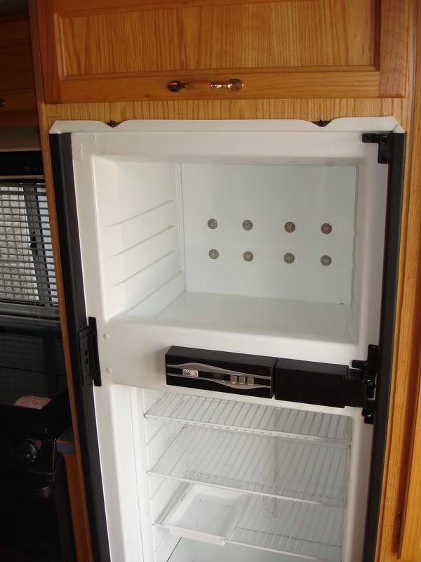 Open Roads Forum Dometic Fridge is bigger than Lance Camper Door