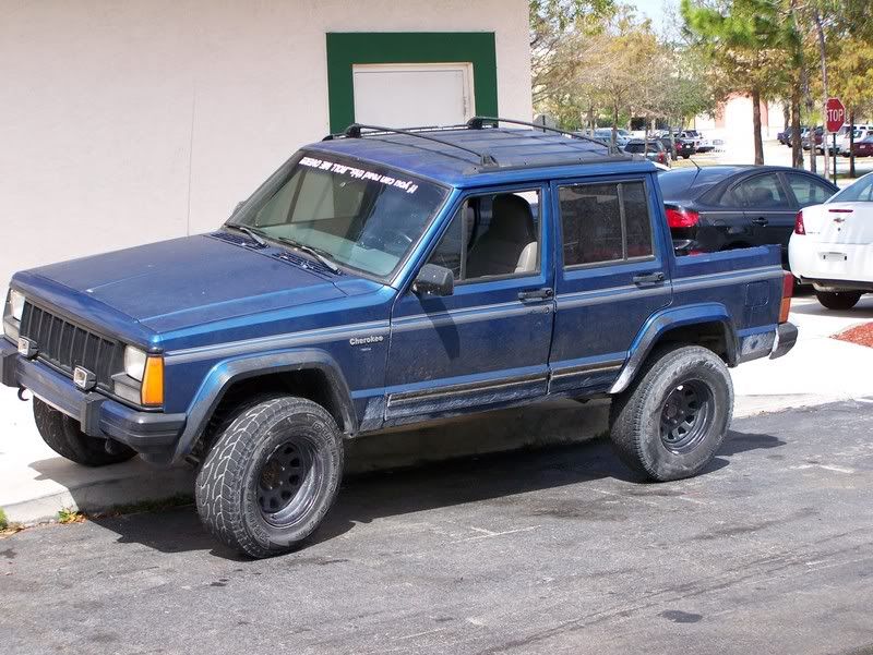 Cherokee Chop Top