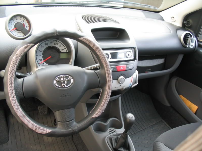 AYGO019.jpg