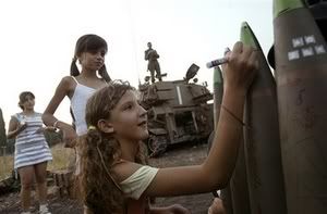 Israeli children sign bombs for Lebanon