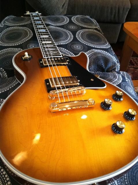 gibsonlespaulcustom7_zps3a56cb92.jpg